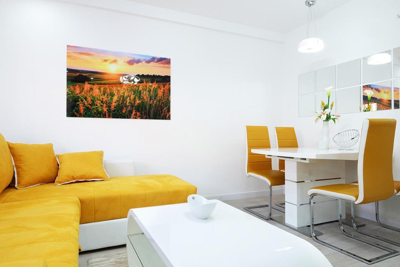 Apartment Paradise Sunshine Belgrado Exterior foto