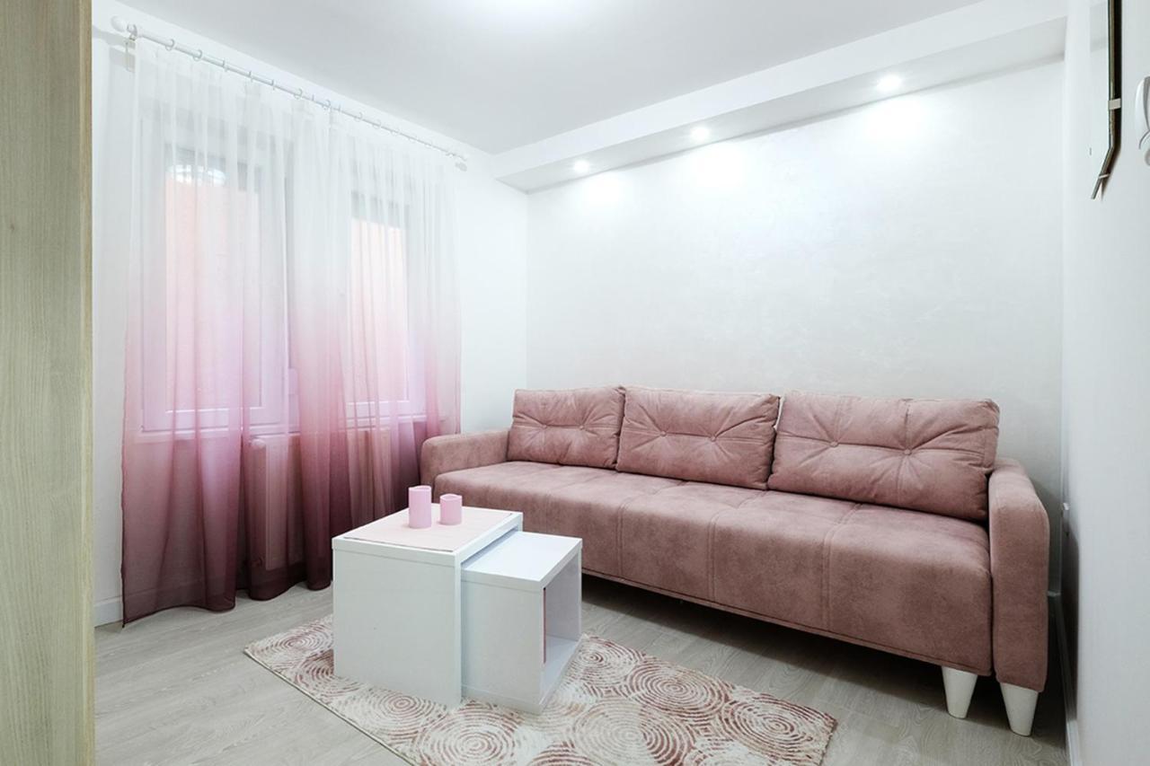 Apartment Paradise Sunshine Belgrado Exterior foto